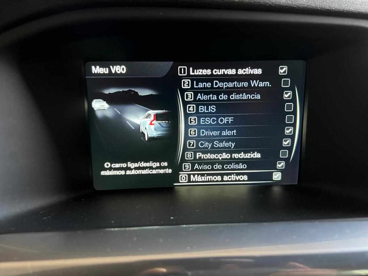 volvo-v60-polestar-d5-2-4-awd-2015-diesel-2400cc