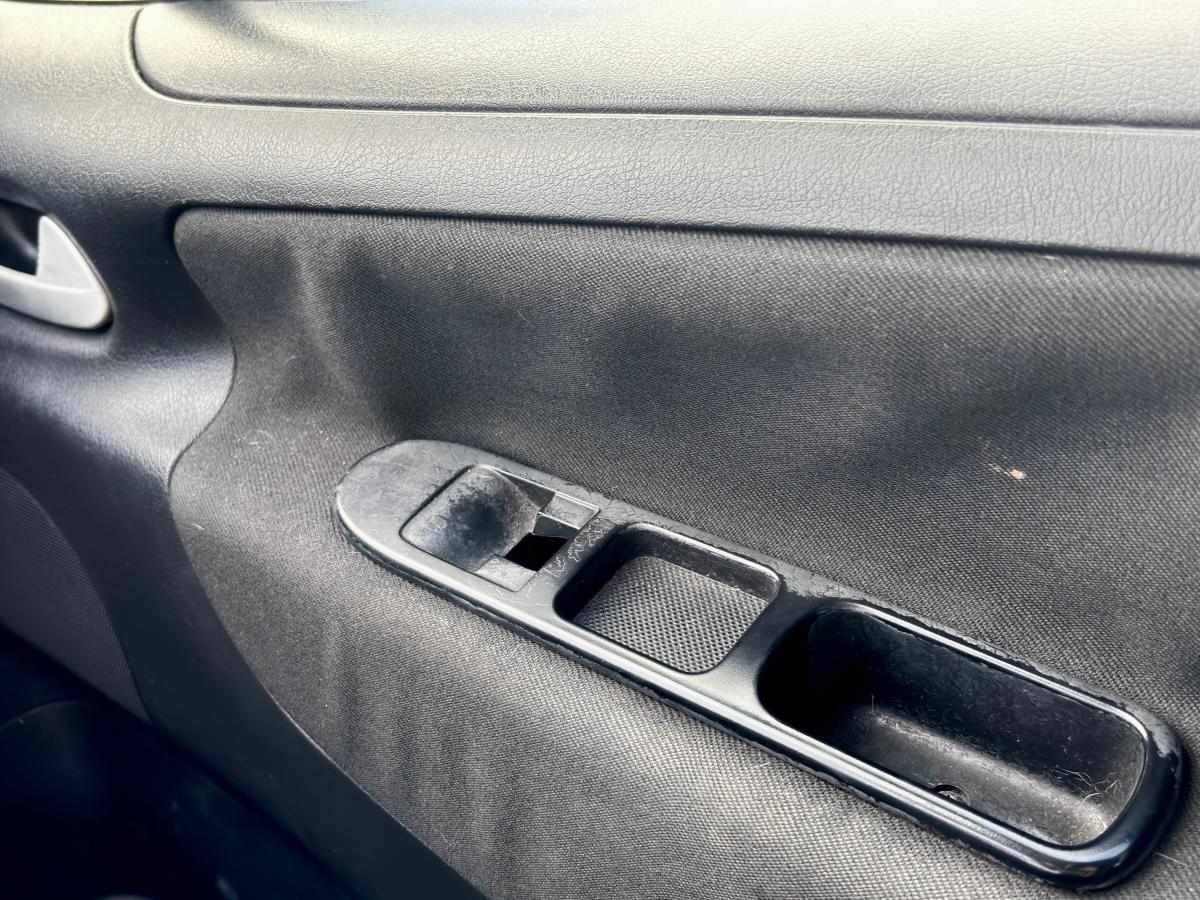 peugeot-207-1-4-hdi-2010-diesel-1398cc