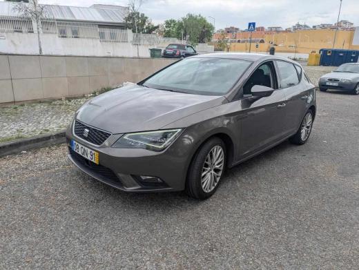 seat-leon-1-6-tdi-ecomotive-2015-diesel-1598cc