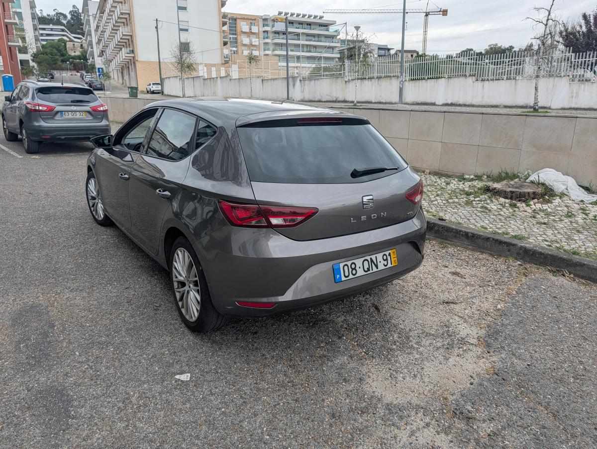 seat-leon-1-6-tdi-ecomotive-2015-diesel-1598cc