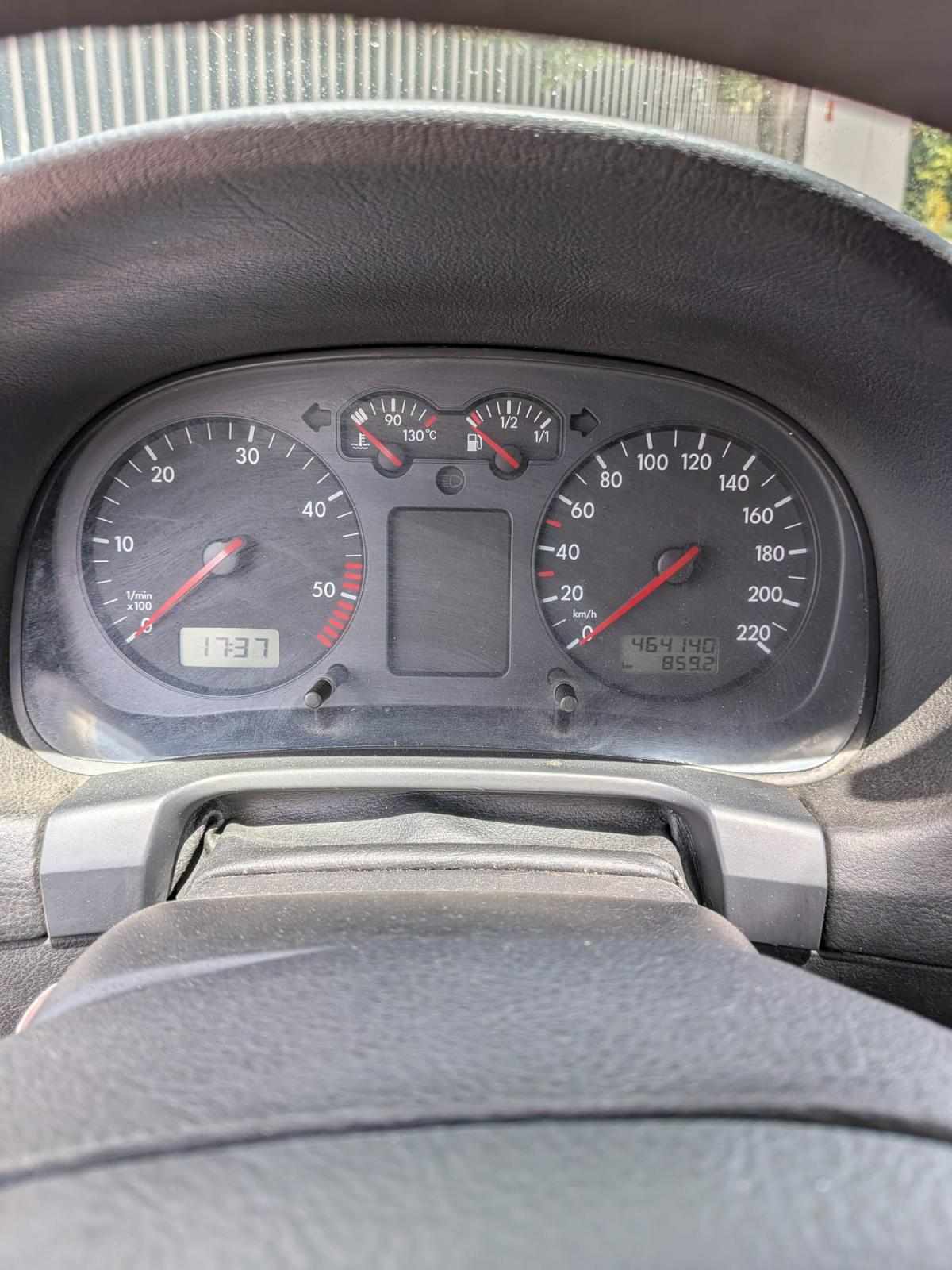 volkswagen-golf-1-9-90cv-2002-diesel-1896cc