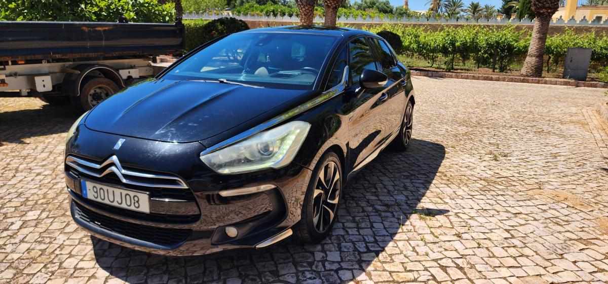 citroen-ds5-2-0-hybrid4-airdream-awd-2014-diesel-1997cc