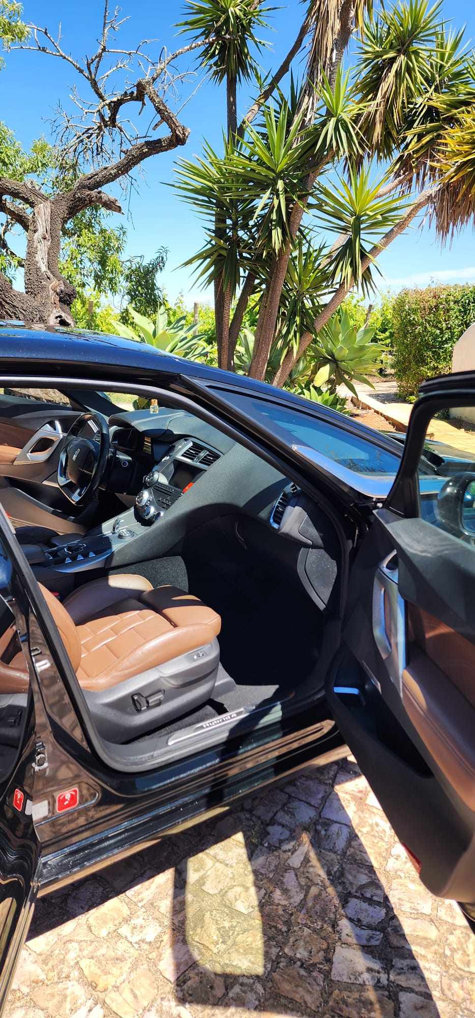 citroen-ds5-2-0-hybrid4-airdream-awd-2014-diesel-1997cc