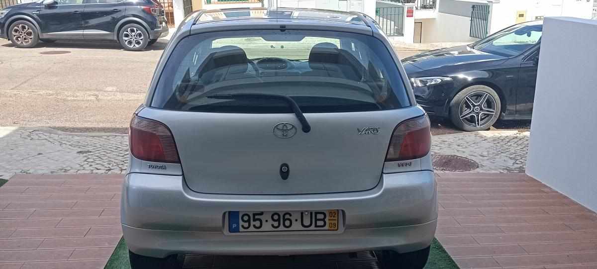 toyota-yaris-1-0-vvt-i-2002-gasolina-998cc