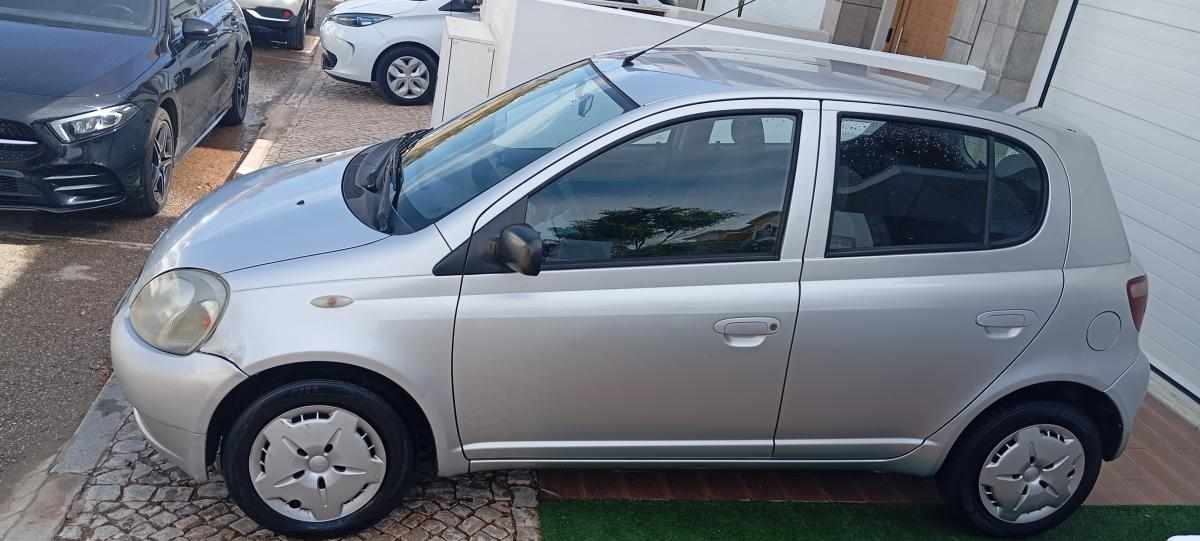 toyota-yaris-1-0-vvt-i-2002-gasolina-998cc