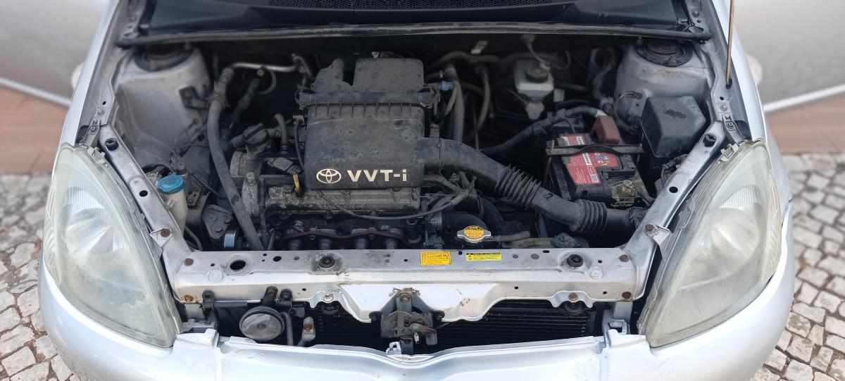 toyota-yaris-1-0-vvt-i-2002-gasolina-998cc