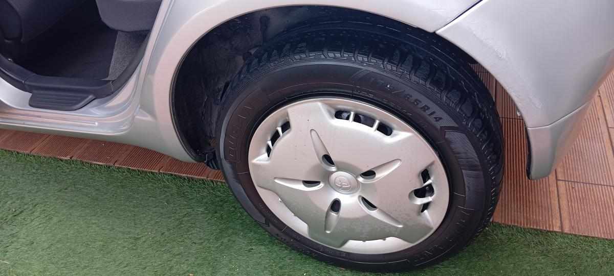 toyota-yaris-1-0-vvt-i-2002-gasolina-998cc