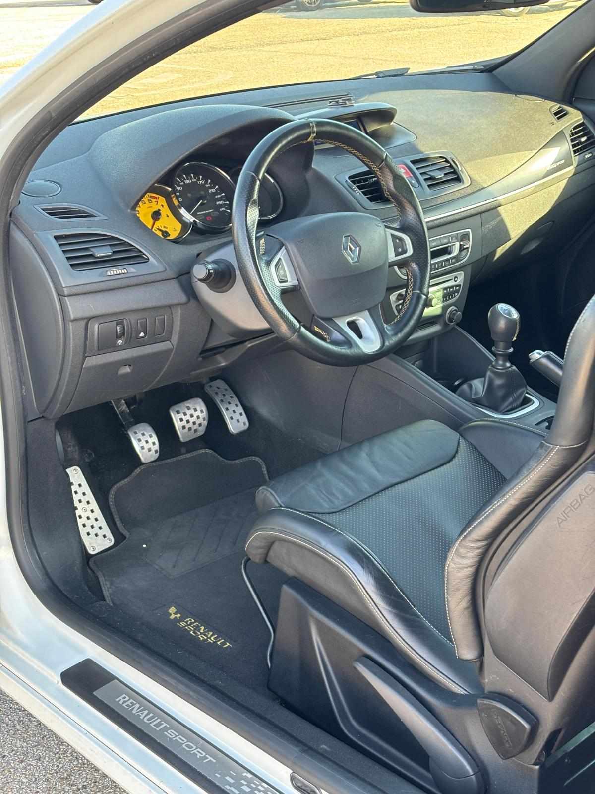 renault-megane-rs-2-0-tce-2011-gasolina-1998cc
