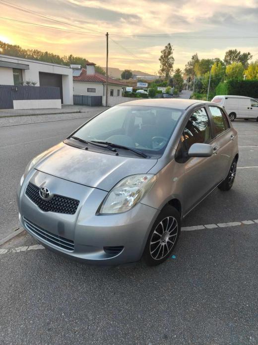 toyota-yaris-1-0-vvt-i-2006-gasolina-998cc