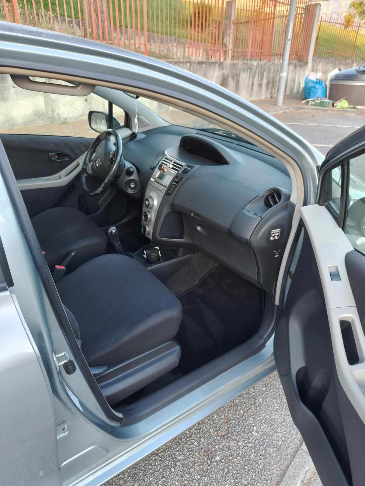 toyota-yaris-1-0-vvt-i-2006-gasolina-998cc