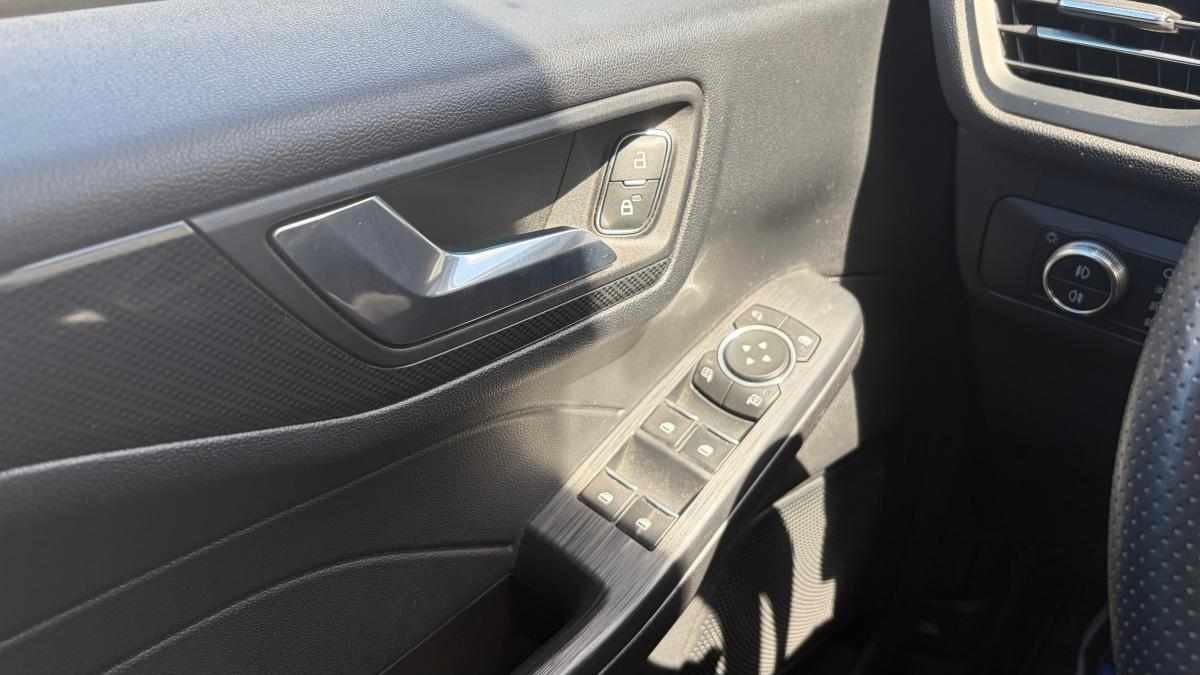 ford-kuga-1-5-120cv-2022-diesel-1499cc