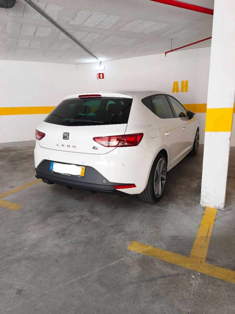 seat-leon-2-0-tdi-2016-diesel-1968cc