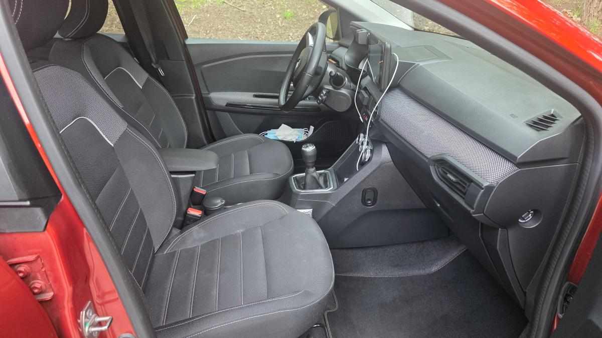 dacia-jogger-1-0-91cv-2023-gasolina-999cc