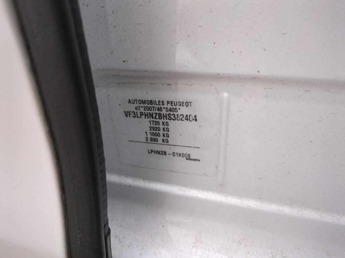 peugeot-308-1-2-2018-gasolina-1199cc