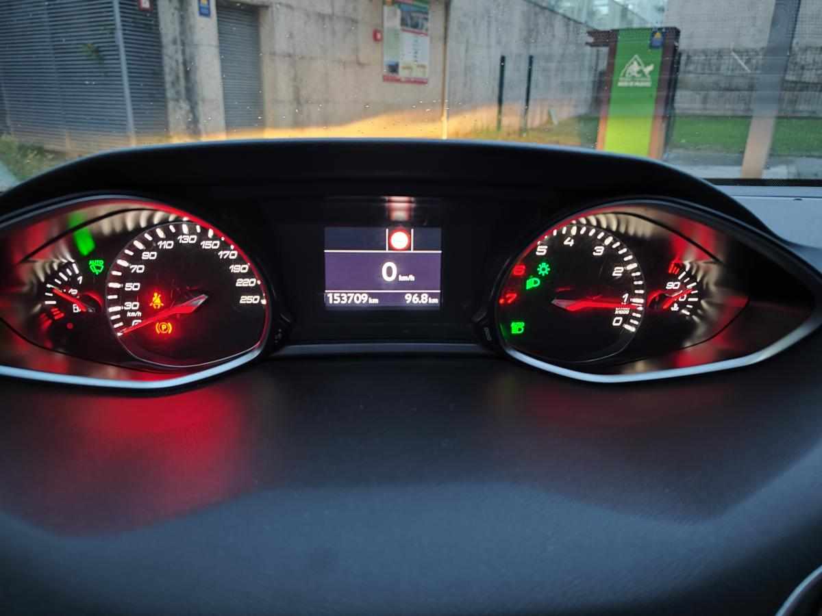 peugeot-308-1-2-2018-gasolina-1199cc