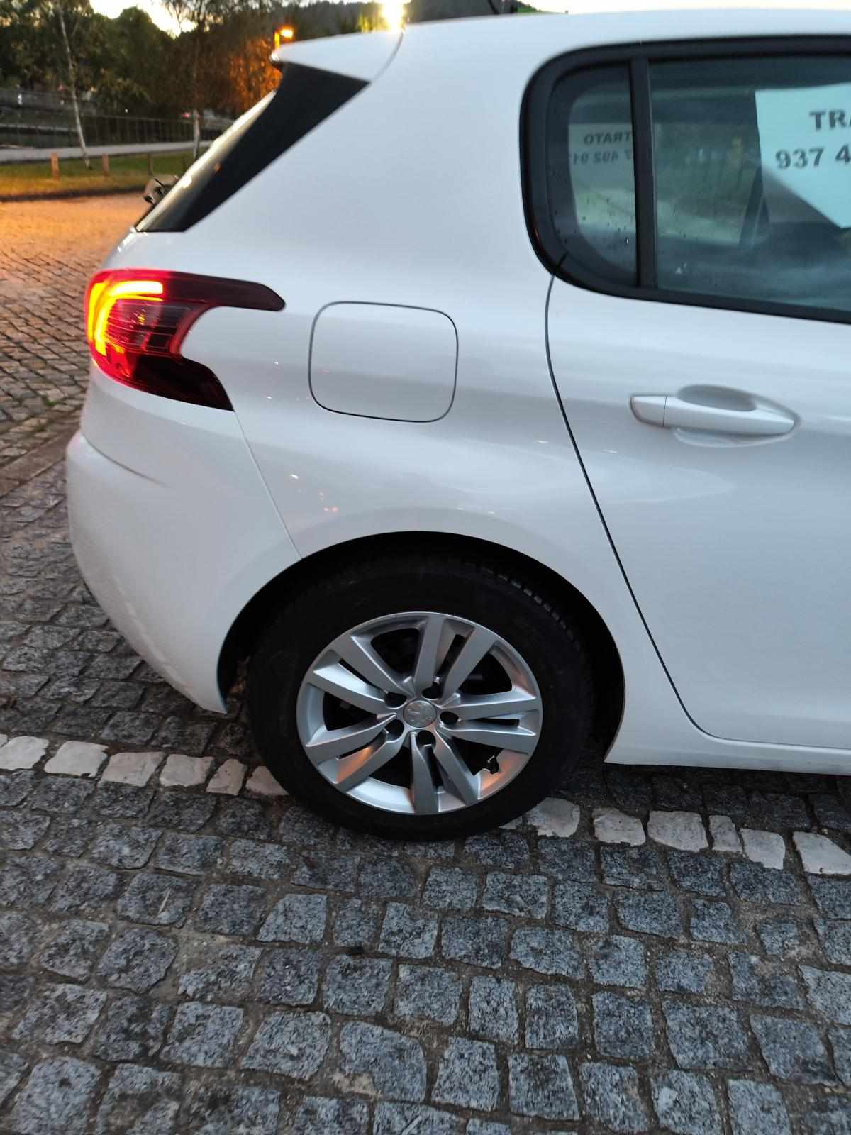 peugeot-308-1-2-2018-gasolina-1199cc