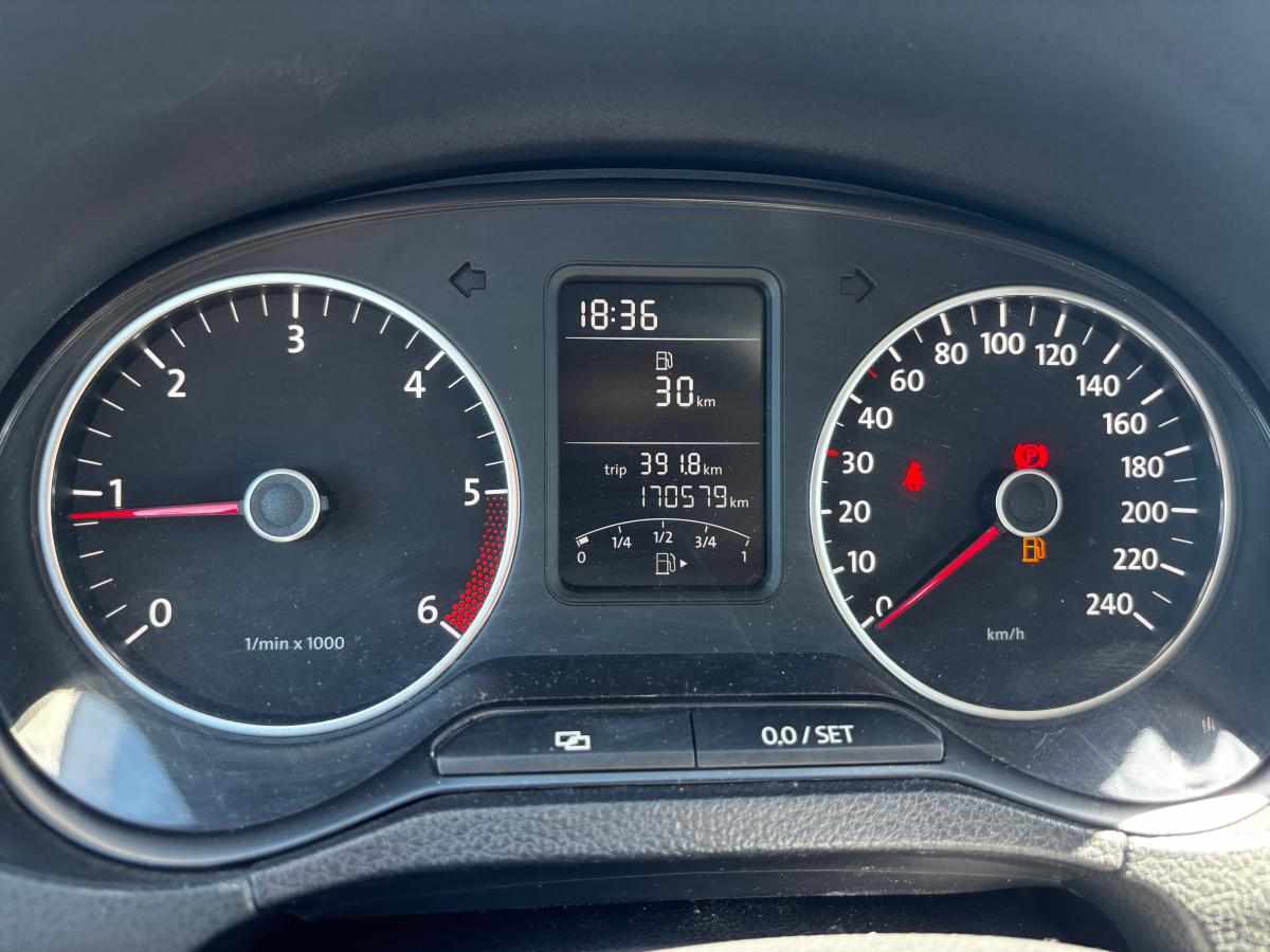 volkswagen-polo-1-2-tdi-bluemotion-2012-diesel-1199cc