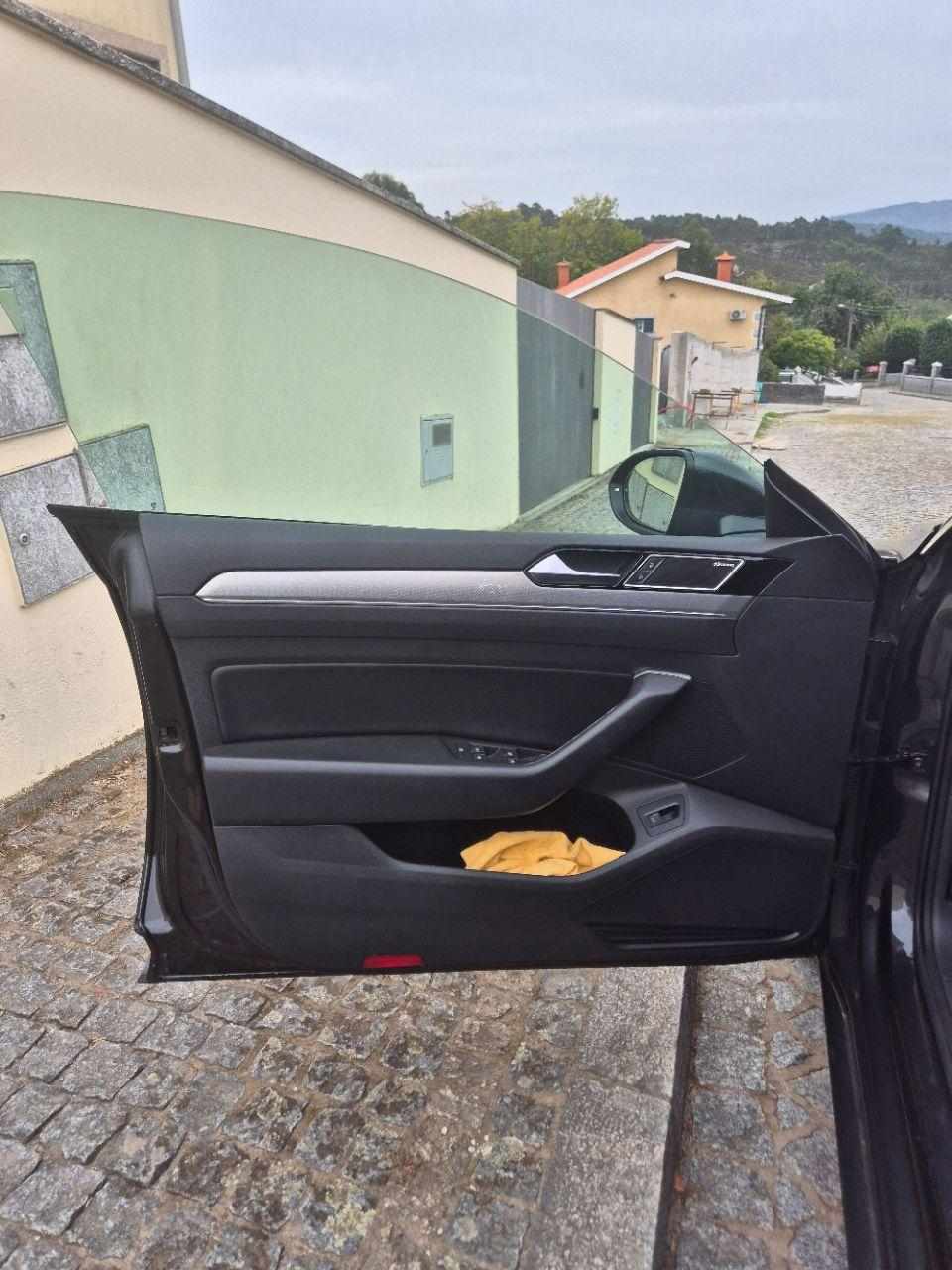 volkswagen-arteon-2-0-tdi-4motion-2017-diesel-1968cc