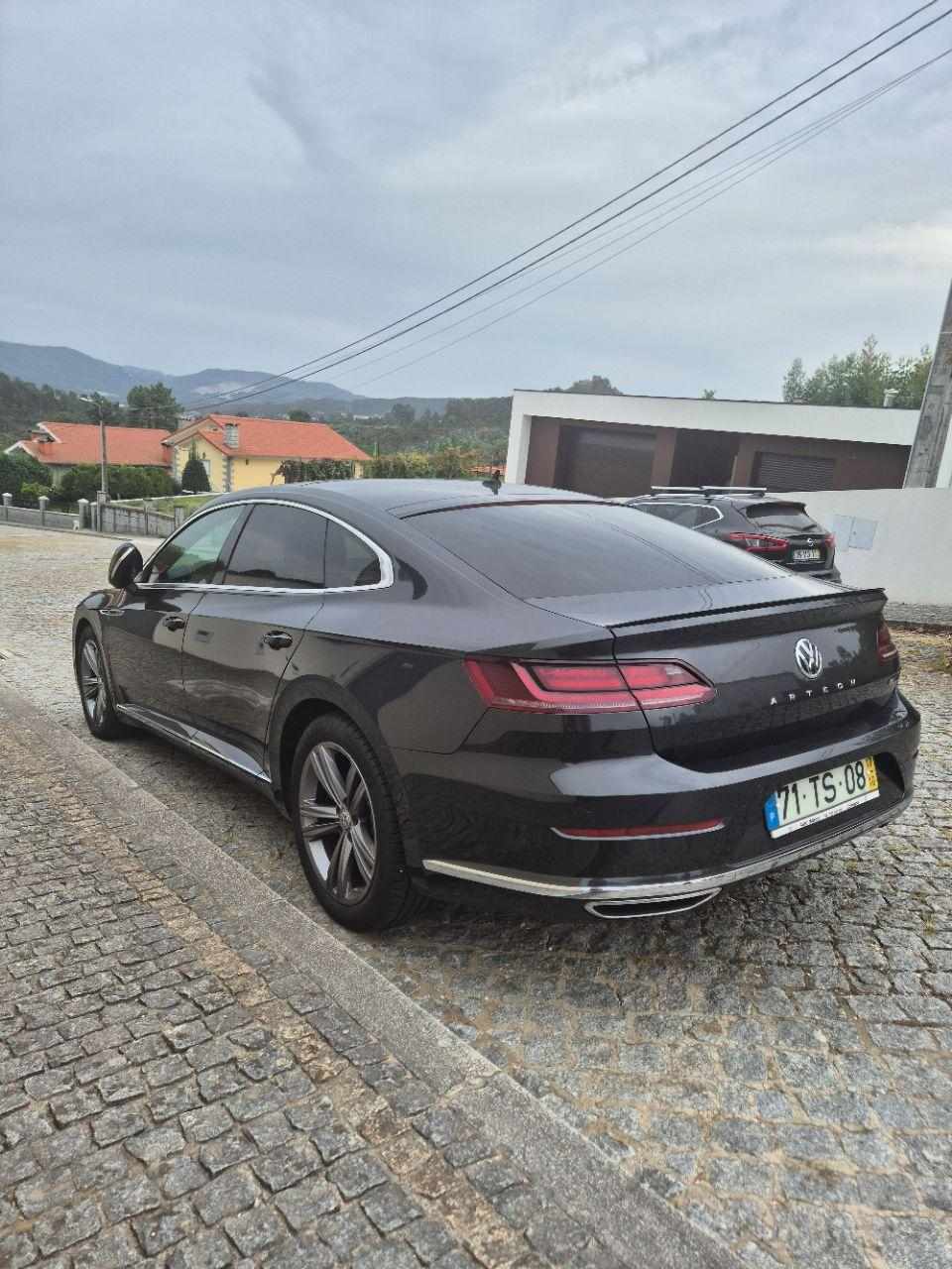 volkswagen-arteon-2-0-tdi-4motion-2017-diesel-1968cc
