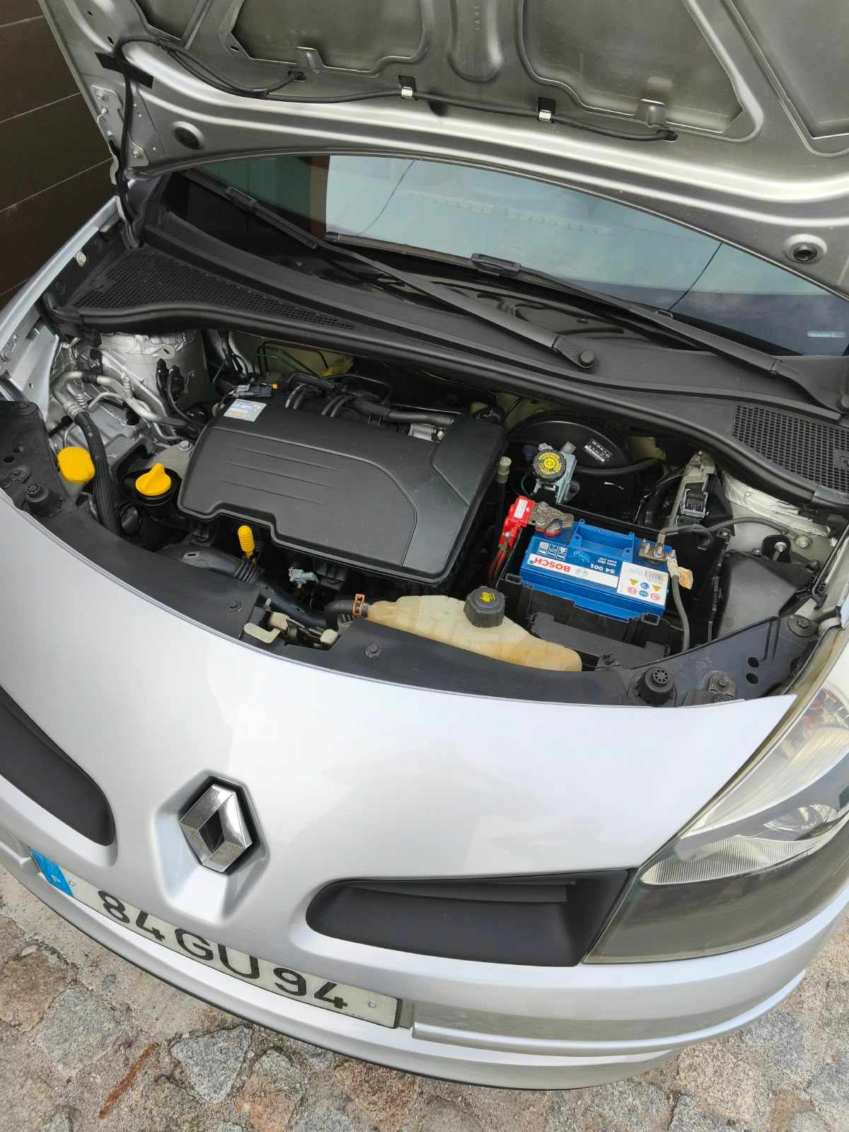 renault-clio-1-2-16v-2008-gasolina-1149cc