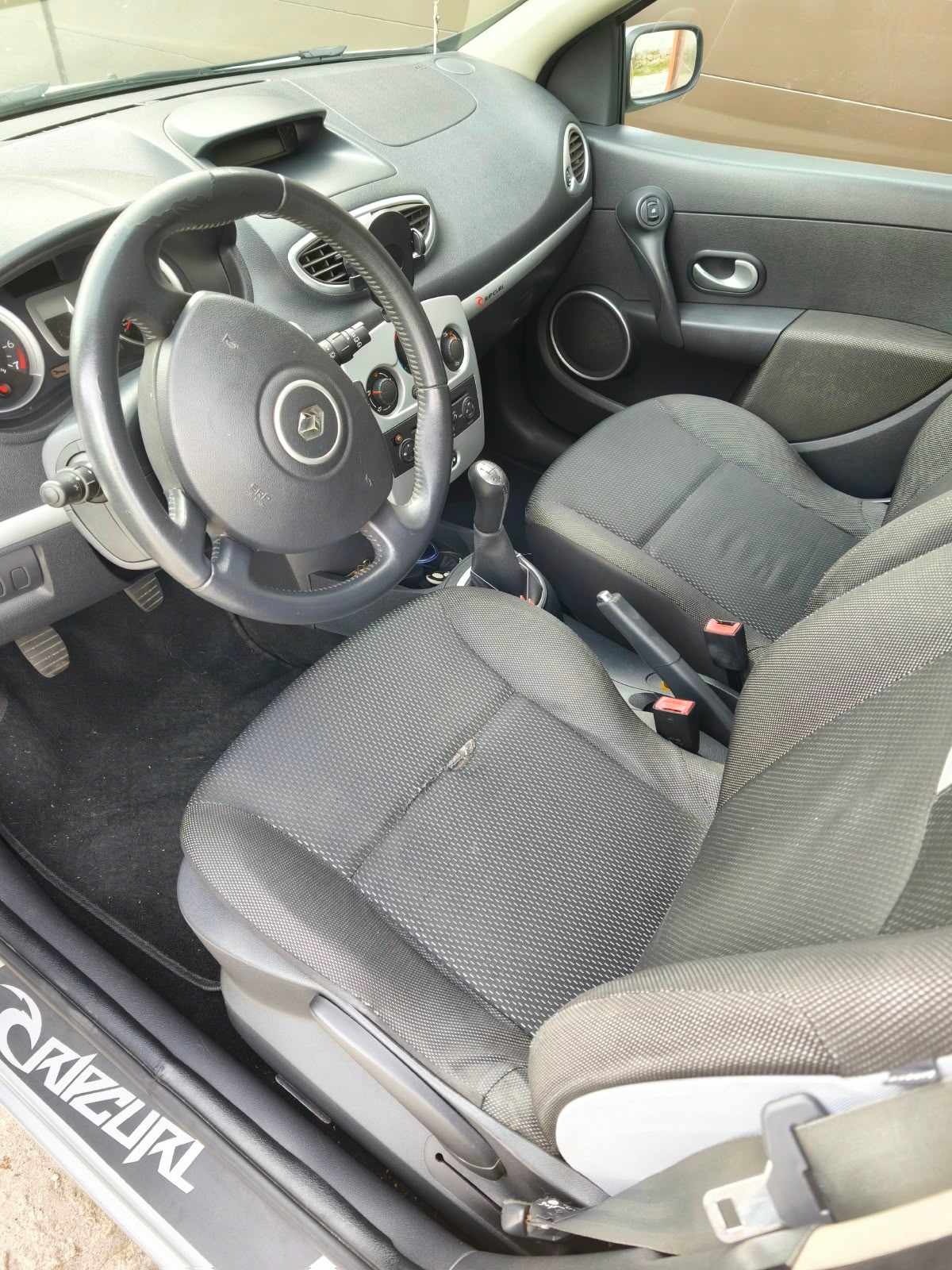 renault-clio-1-2-16v-2008-gasolina-1149cc