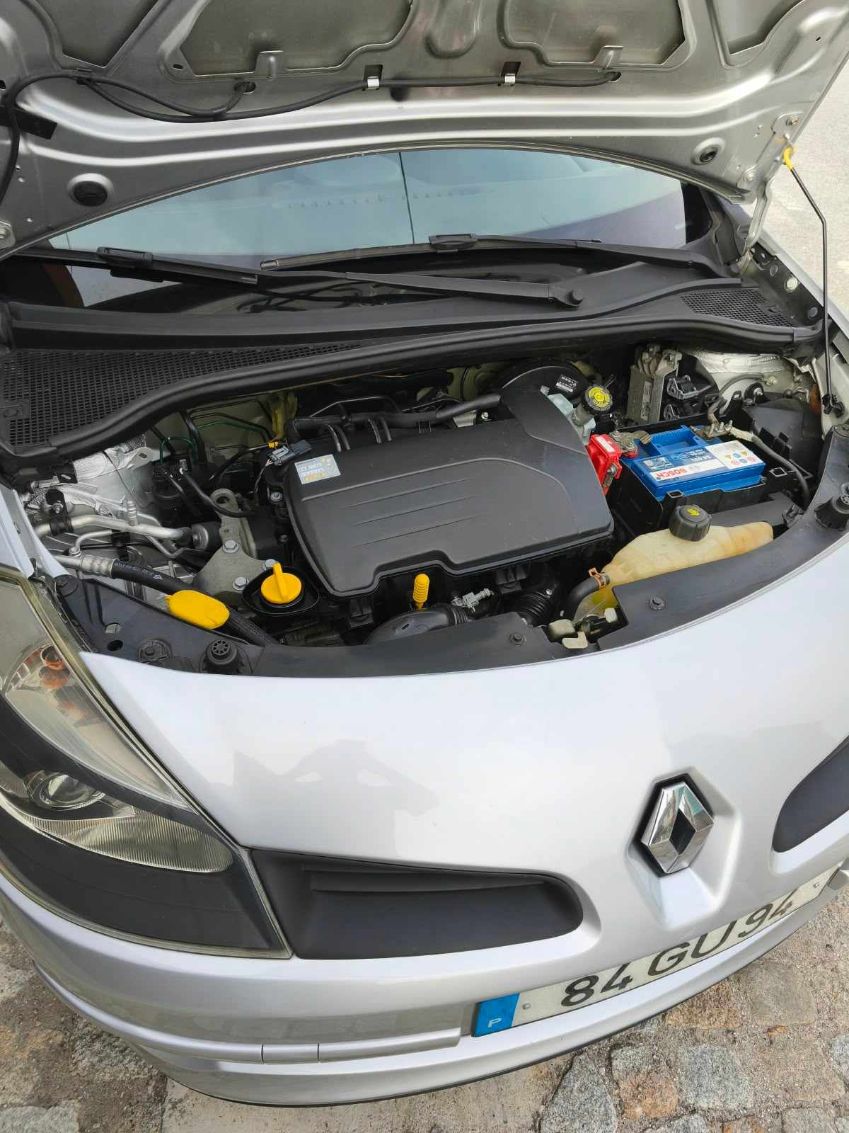 renault-clio-1-2-16v-2008-gasolina-1149cc