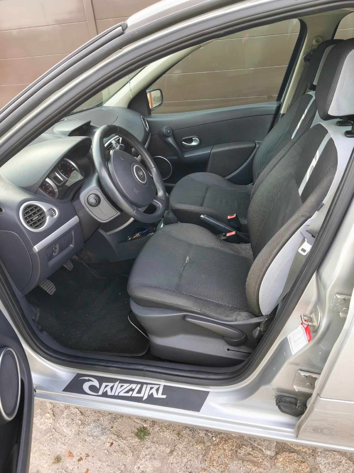 renault-clio-1-2-16v-2008-gasolina-1149cc