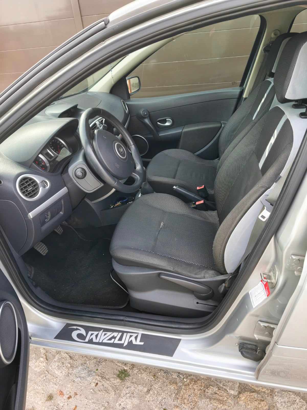 renault-clio-1-2-16v-2008-gasolina-1149cc