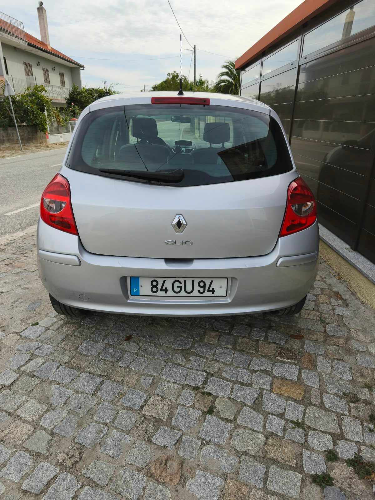 renault-clio-1-2-16v-2008-gasolina-1149cc