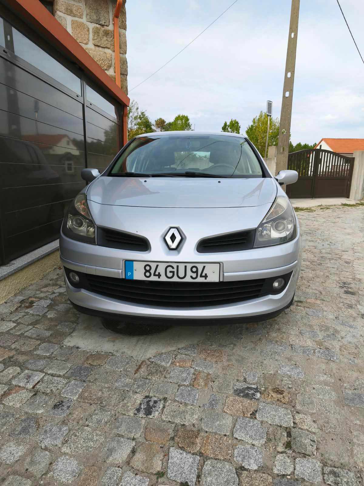 renault-clio-1-2-16v-2008-gasolina-1149cc