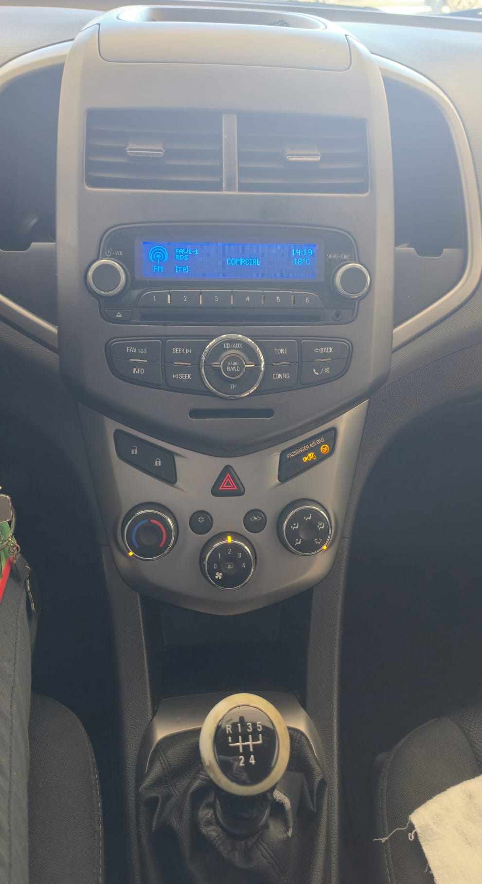 chevrolet-aveo-1-2-2014-gasolina-1229cc
