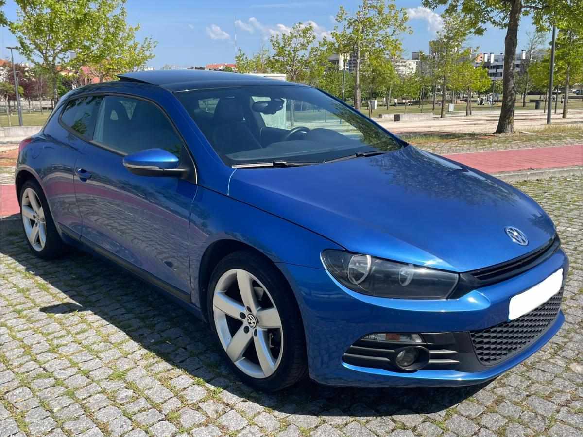 volkswagen-scirocco-2-0-tdi-2015-diesel-1968cc