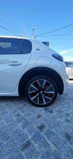 peugeot-e-208-ev-50-kwh-2022-eletrico