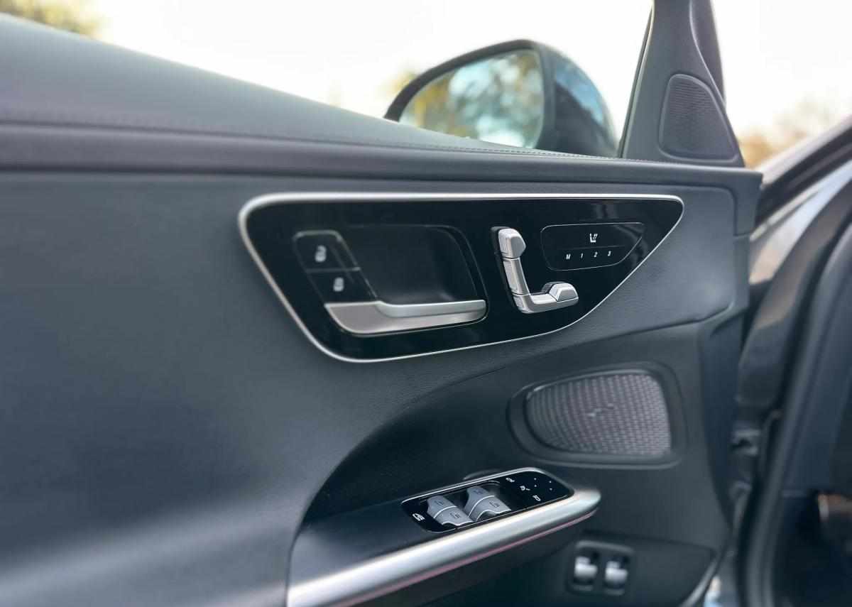 mercedes-benz-classe-c-c-300-e-2022-gasolina-1999cc