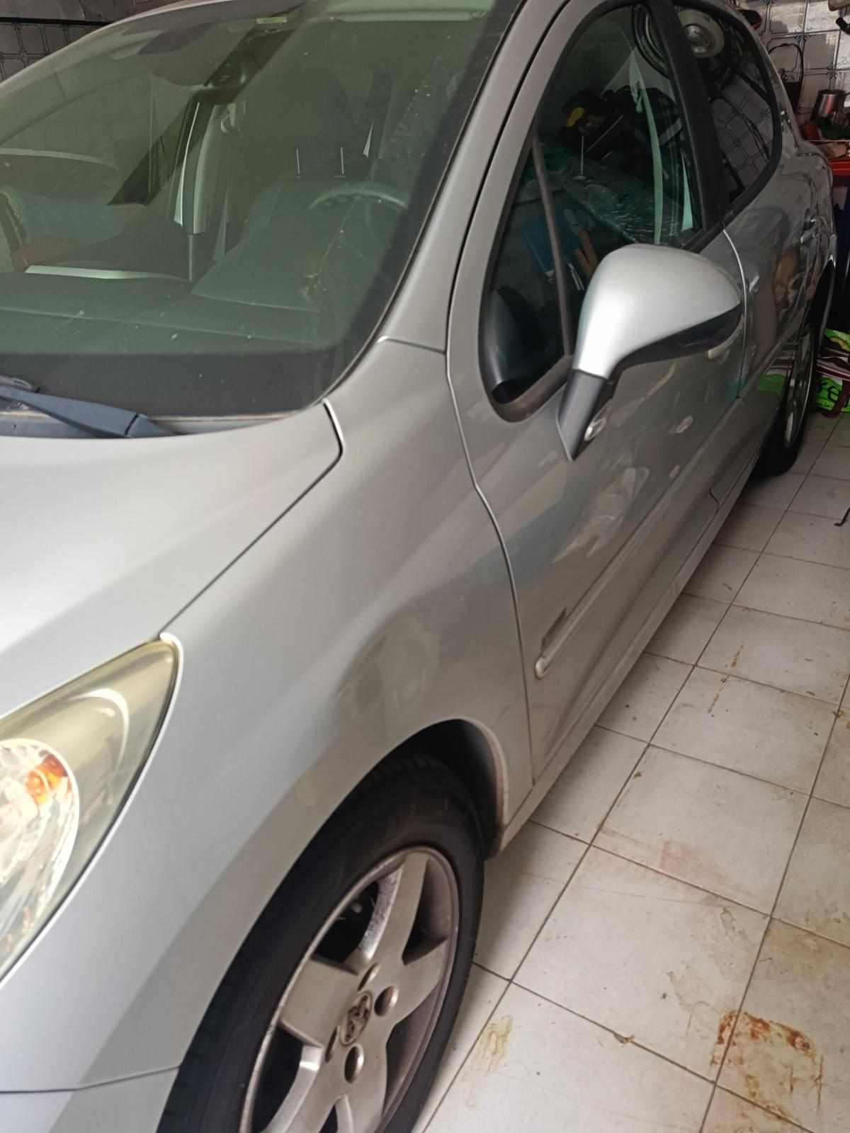 peugeot-207-1-4-vti-2011-gasolina-1397cc