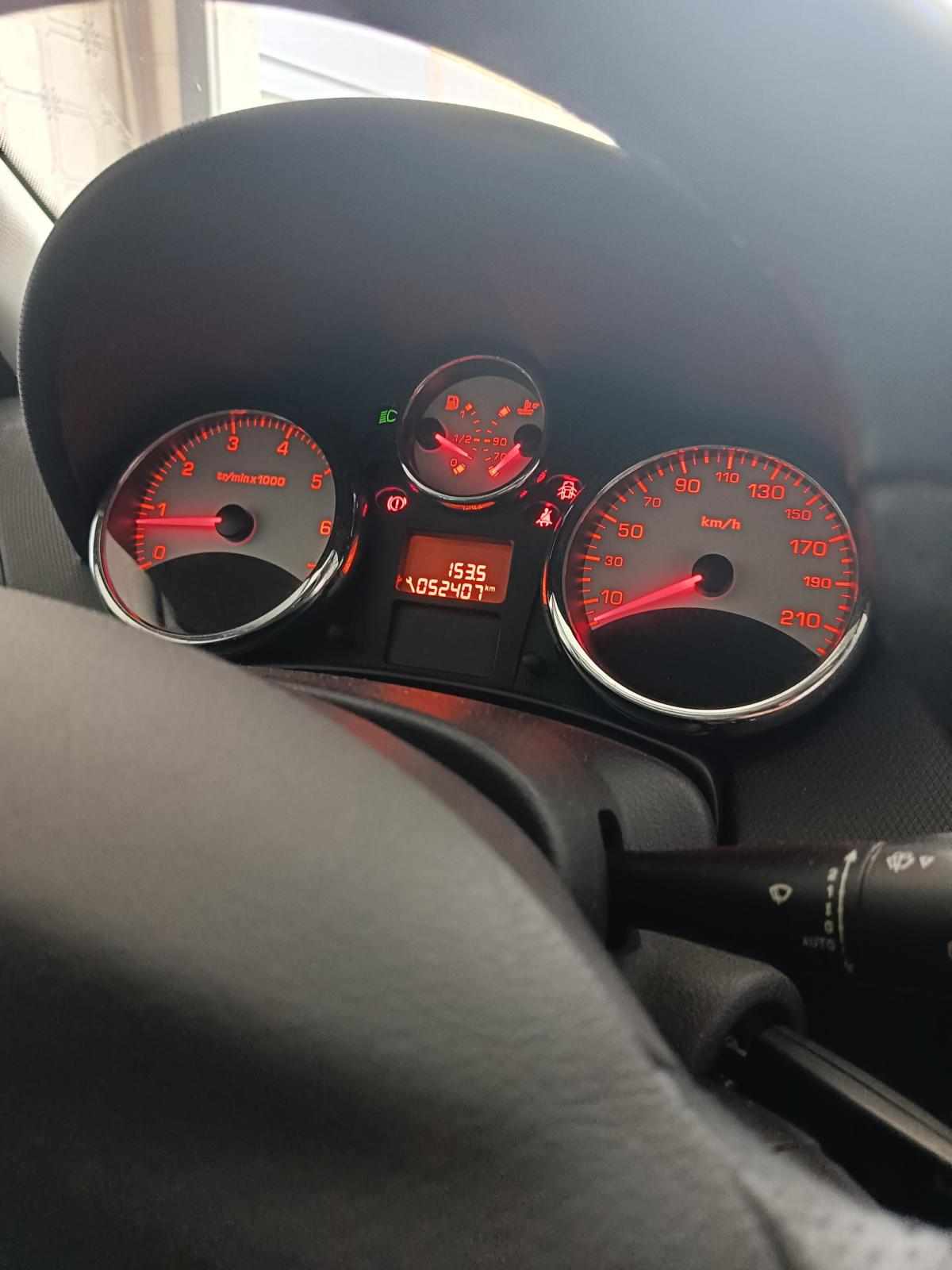 peugeot-207-1-4-vti-2011-gasolina-1397cc
