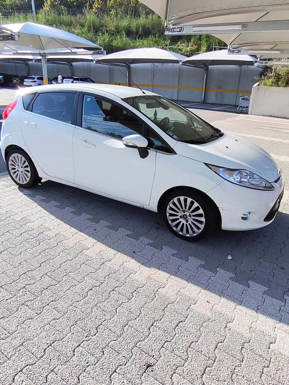 ford-fiesta-1-6-tdci-2009-diesel-1560cc