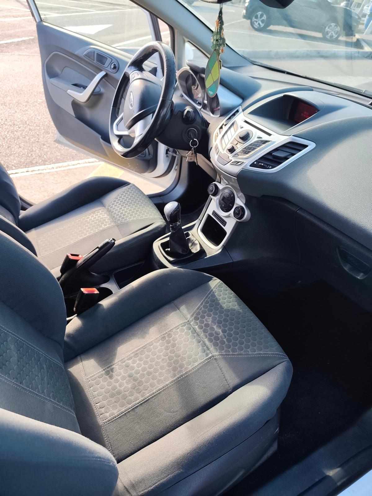 ford-fiesta-1-6-tdci-2009-diesel-1560cc