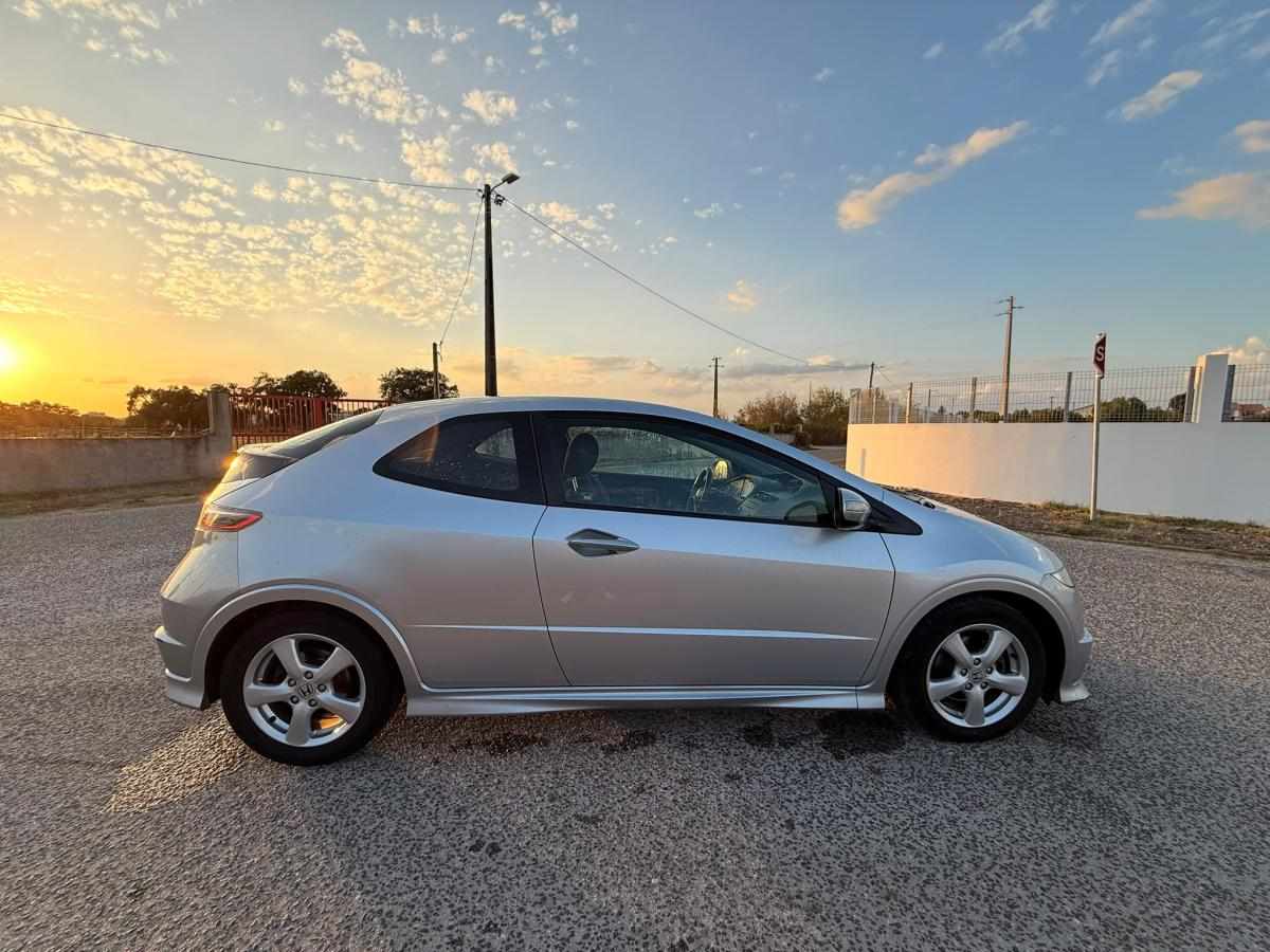 honda-civic-1-4-i-vtec-2010-gasolina-1339cc