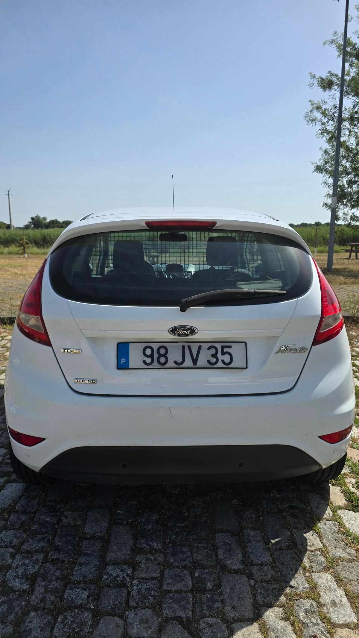 ford-fiesta-1-4-70cv-2010-diesel-1399cc