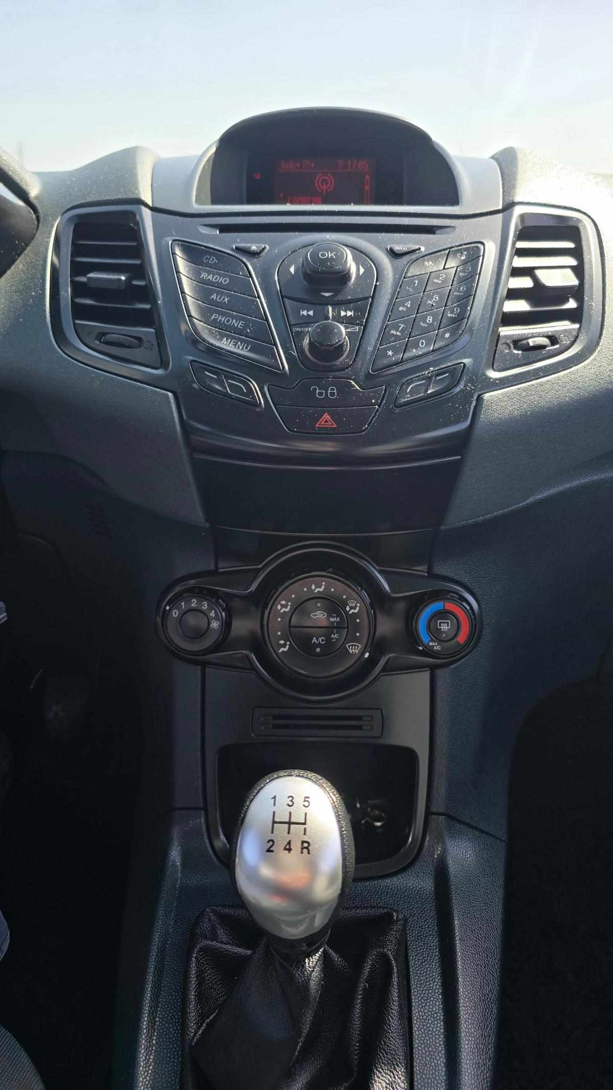 ford-fiesta-1-4-70cv-2010-diesel-1399cc