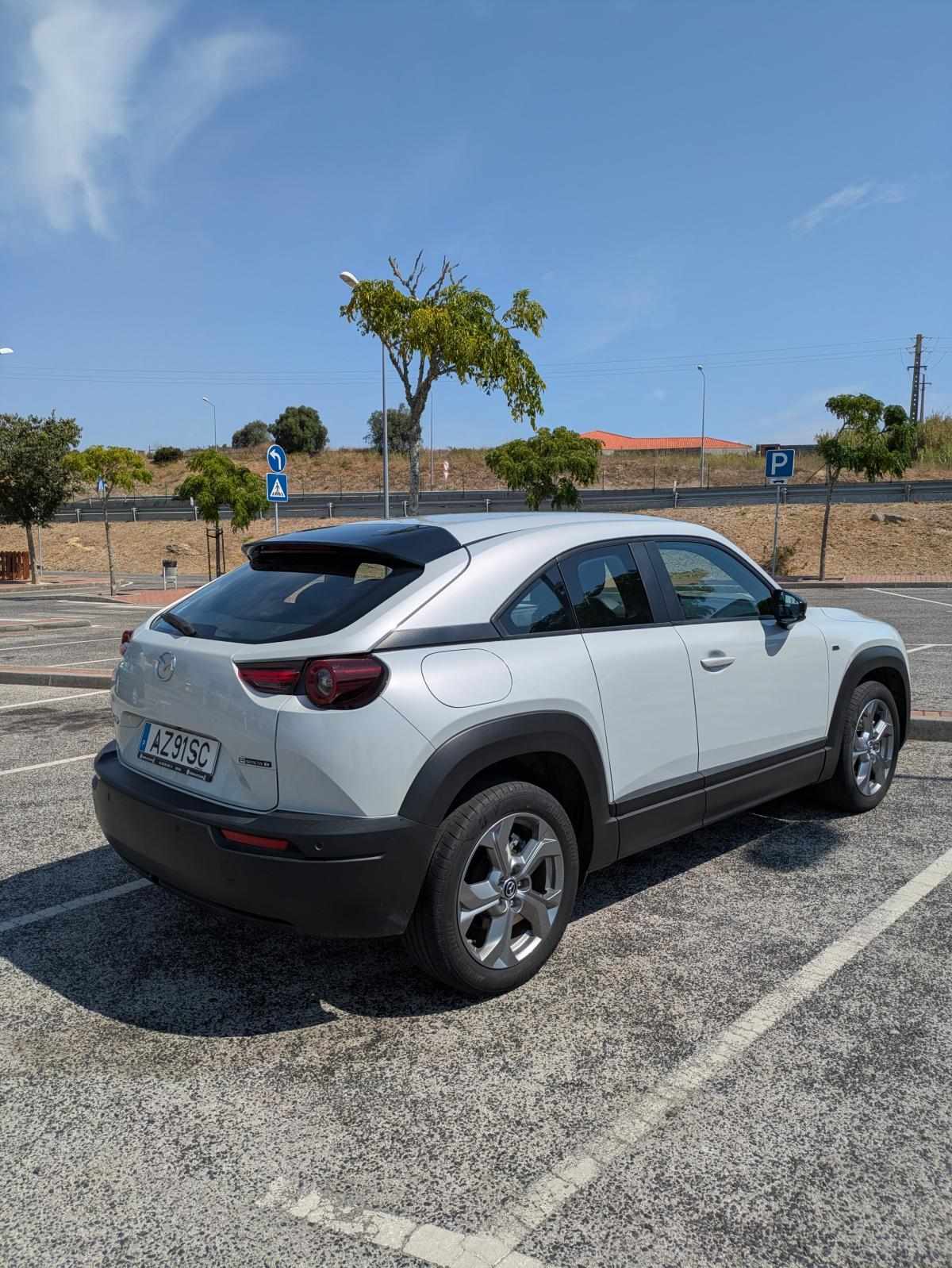 mazda-mx-30-35-5-kwh-e-skyactiv-2023-eletrico