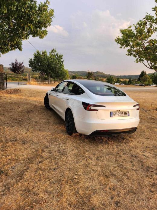 tesla-model-3-60-kwh-standard-range-2024-eletrico