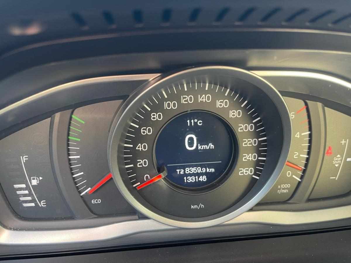 volvo-xc60-2-0-d4-2016-diesel-1969cc