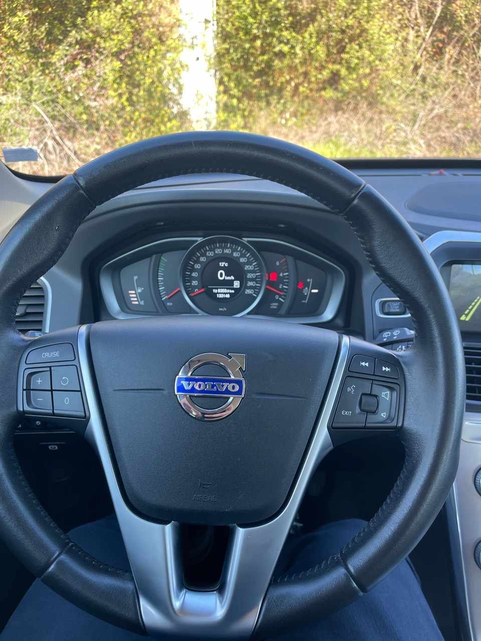 volvo-xc60-2-0-d4-2016-diesel-1969cc