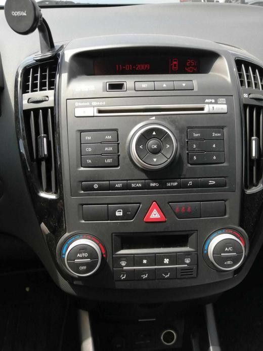 kia-ceed-1-6-crdi-2010-diesel-1582cc