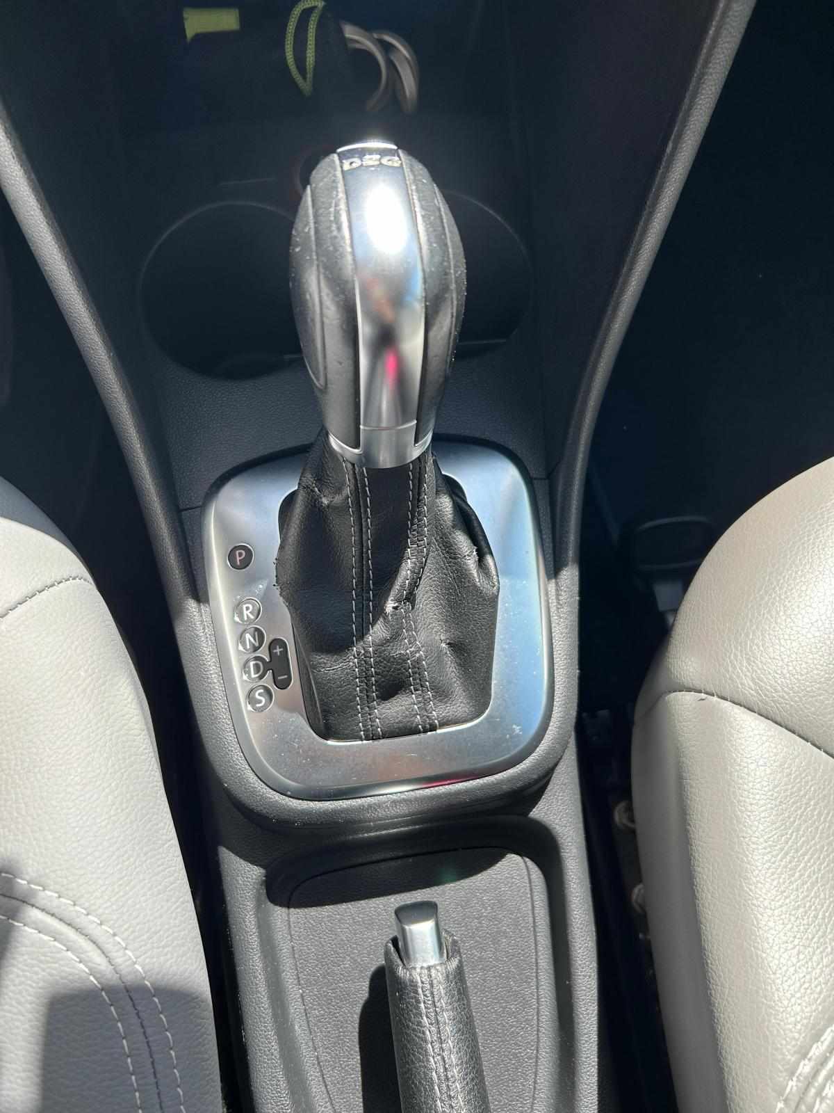 volkswagen-polo-1-6-tdi-2012-diesel-1598cc