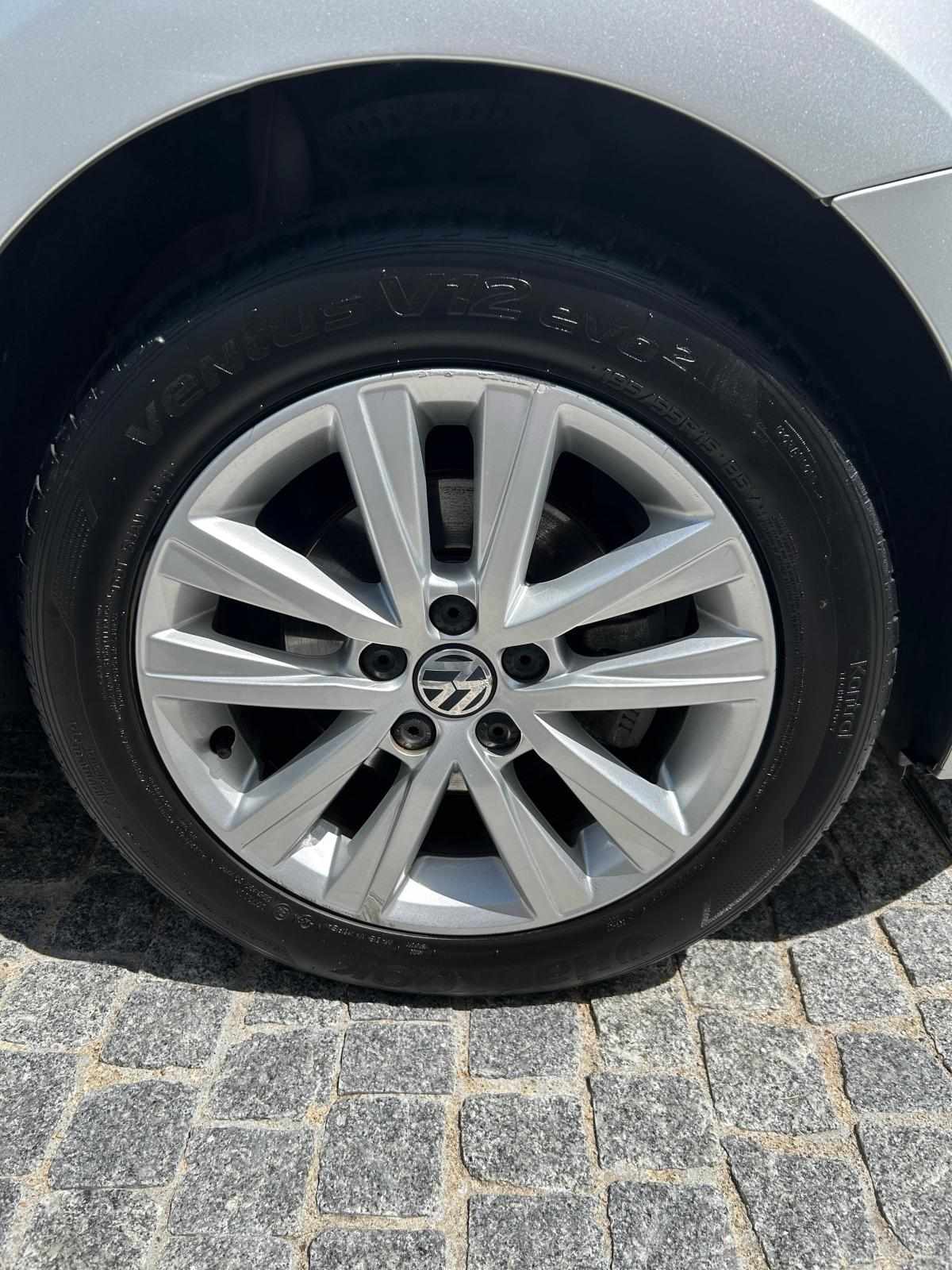 volkswagen-polo-1-6-tdi-2012-diesel-1598cc