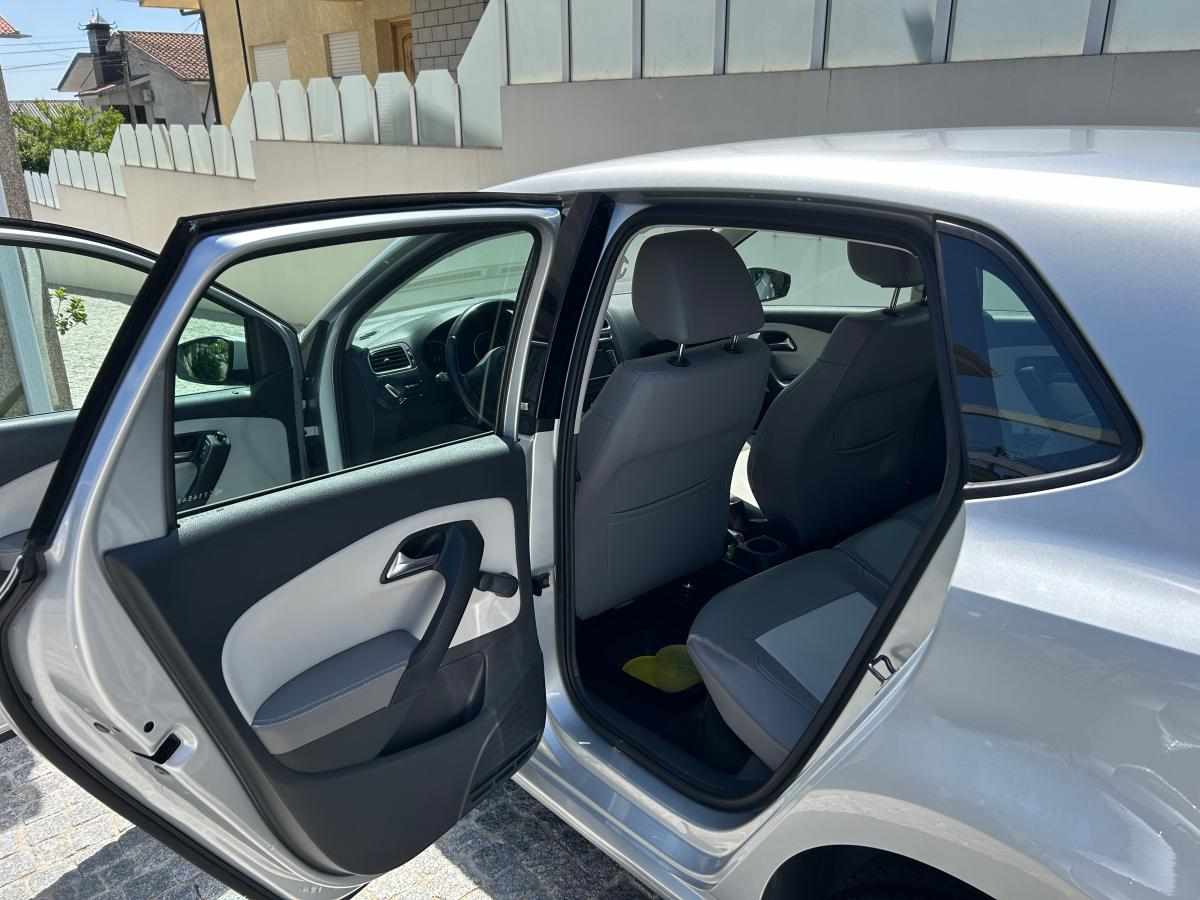 volkswagen-polo-1-6-tdi-2012-diesel-1598cc