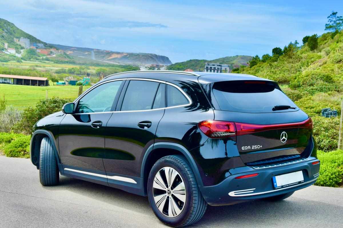 mercedes-benz-eqa-250-2022-eletrico